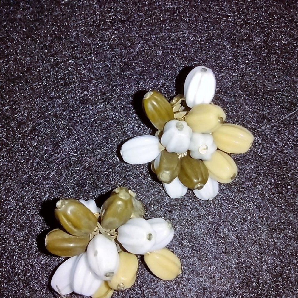 Multicolor Beaded Clip-on Earrings!